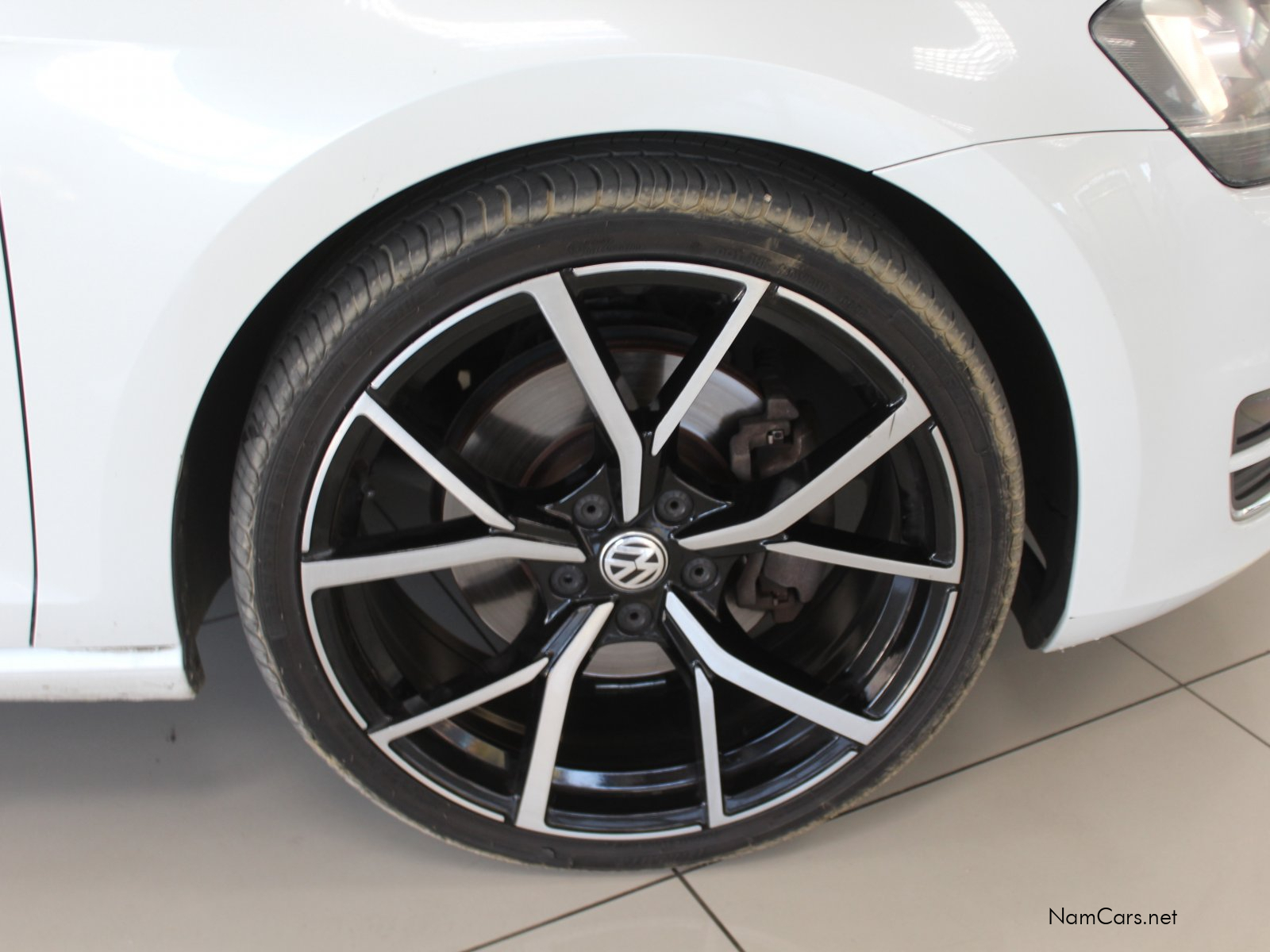 2013 Volkswagen Golf photo 9