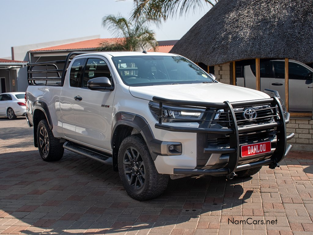 2021 Toyota Hilux photo 1