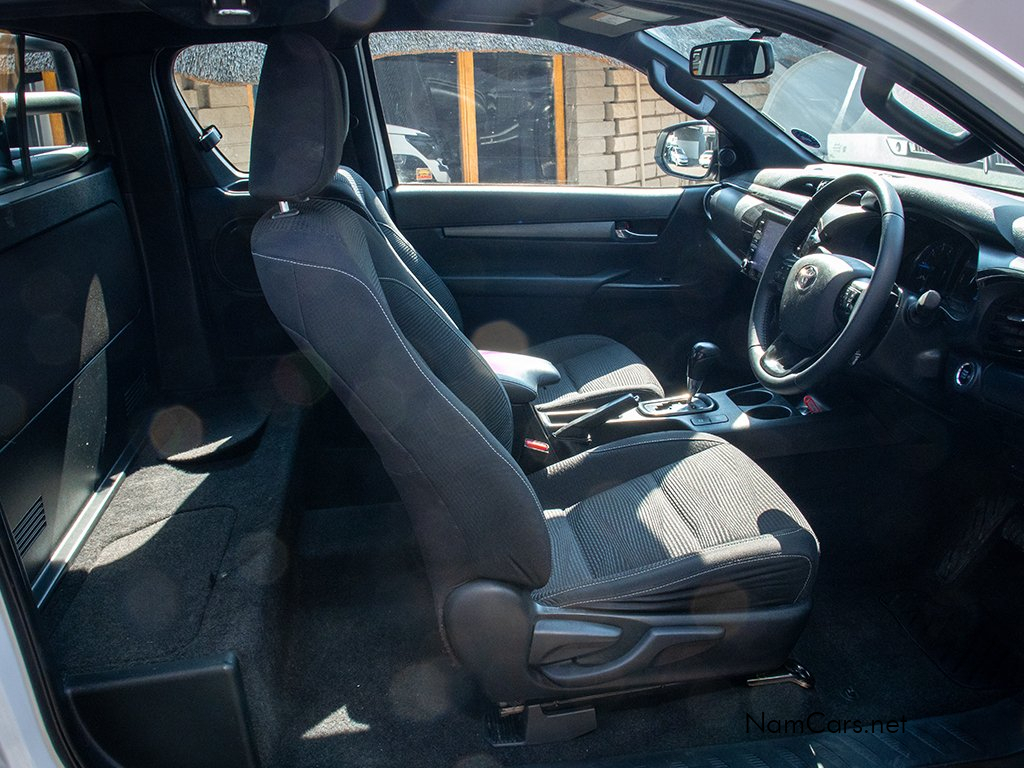 2021 Toyota Hilux photo 6