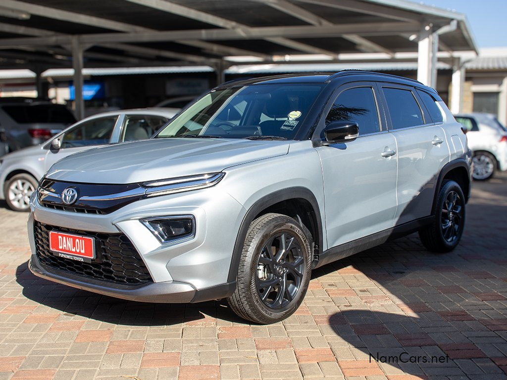 2024 Toyota Urban Cruiser photo 2