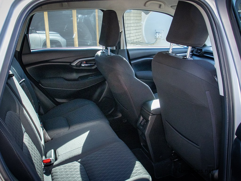 2024 Toyota Urban Cruiser photo 6
