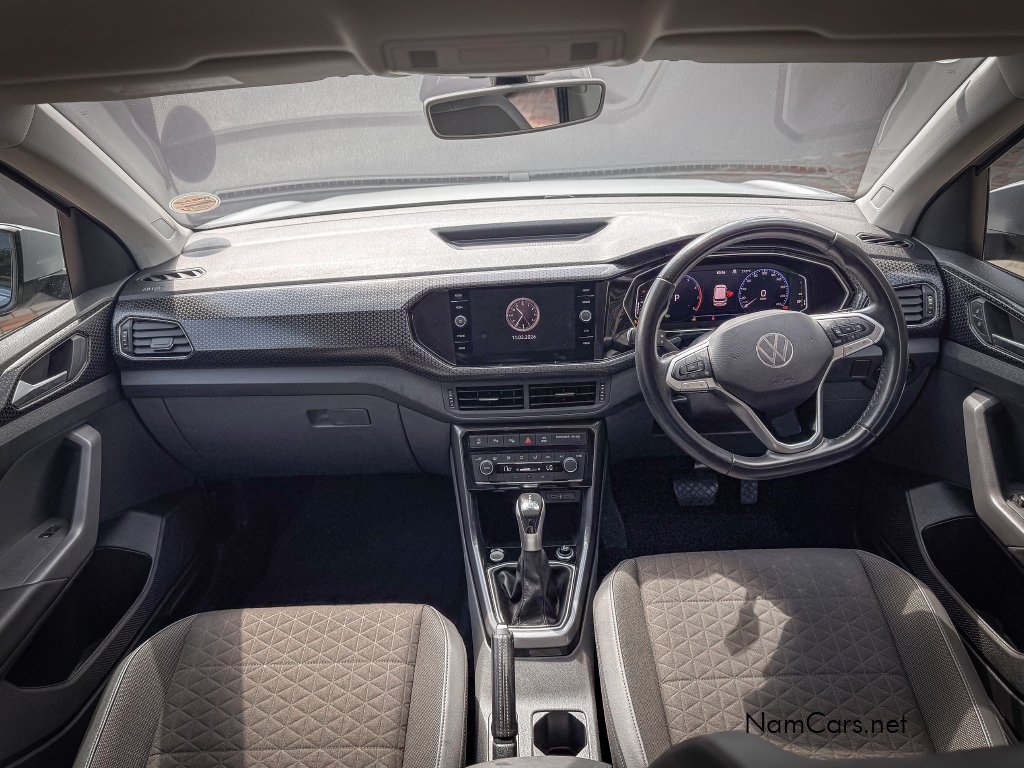 2021 Volkswagen T-Cross photo 7