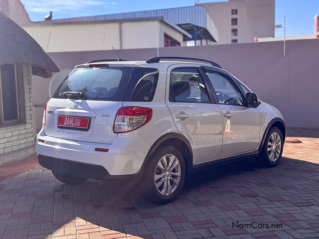2014 Suzuki SX4 photo 4