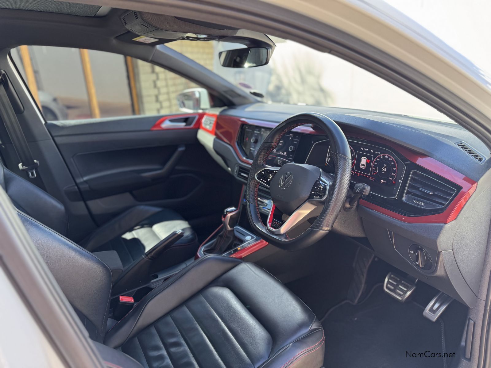 2022 Volkswagen Polo photo 8