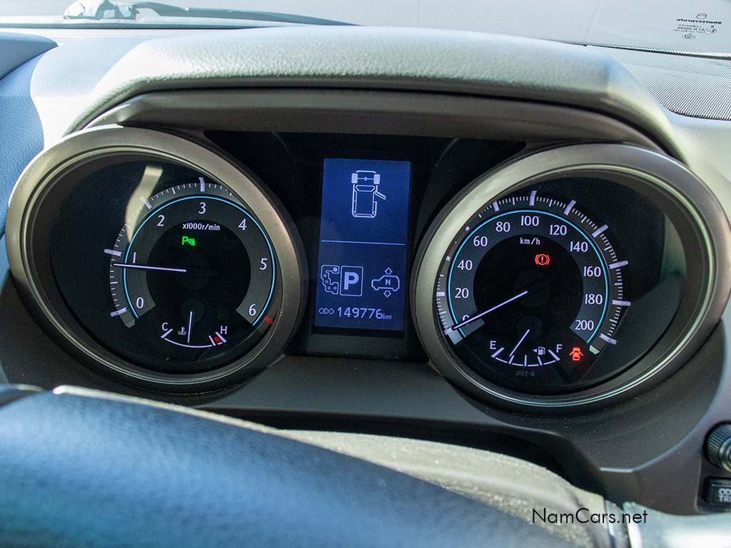2013 Toyota Prado photo 12