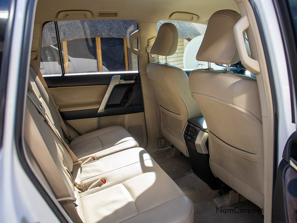 2013 Toyota Prado photo 7