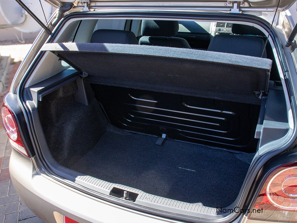 2015 Volkswagen Polo Vivo photo 5