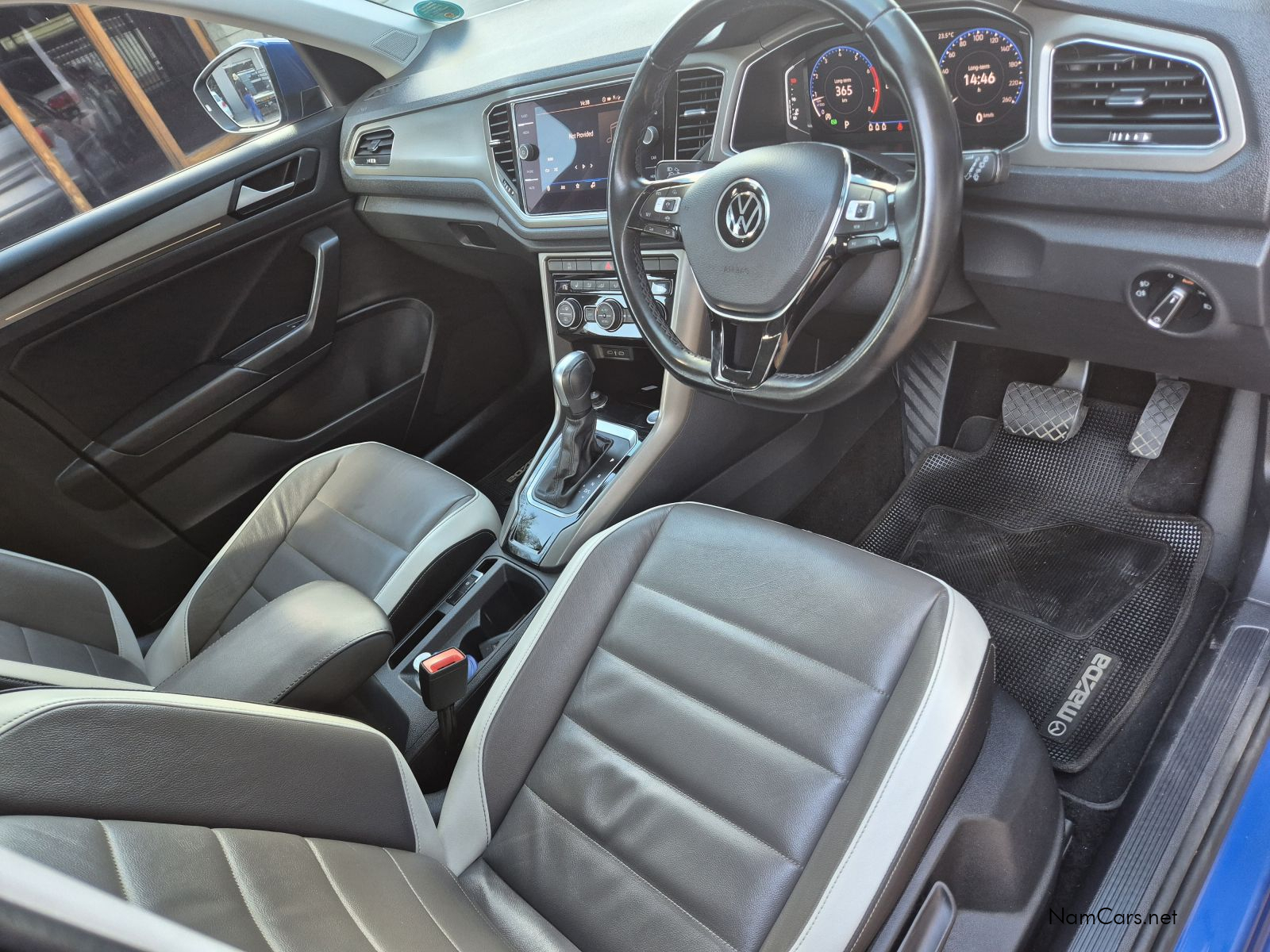 2021 Volkswagen T-Roc photo 5