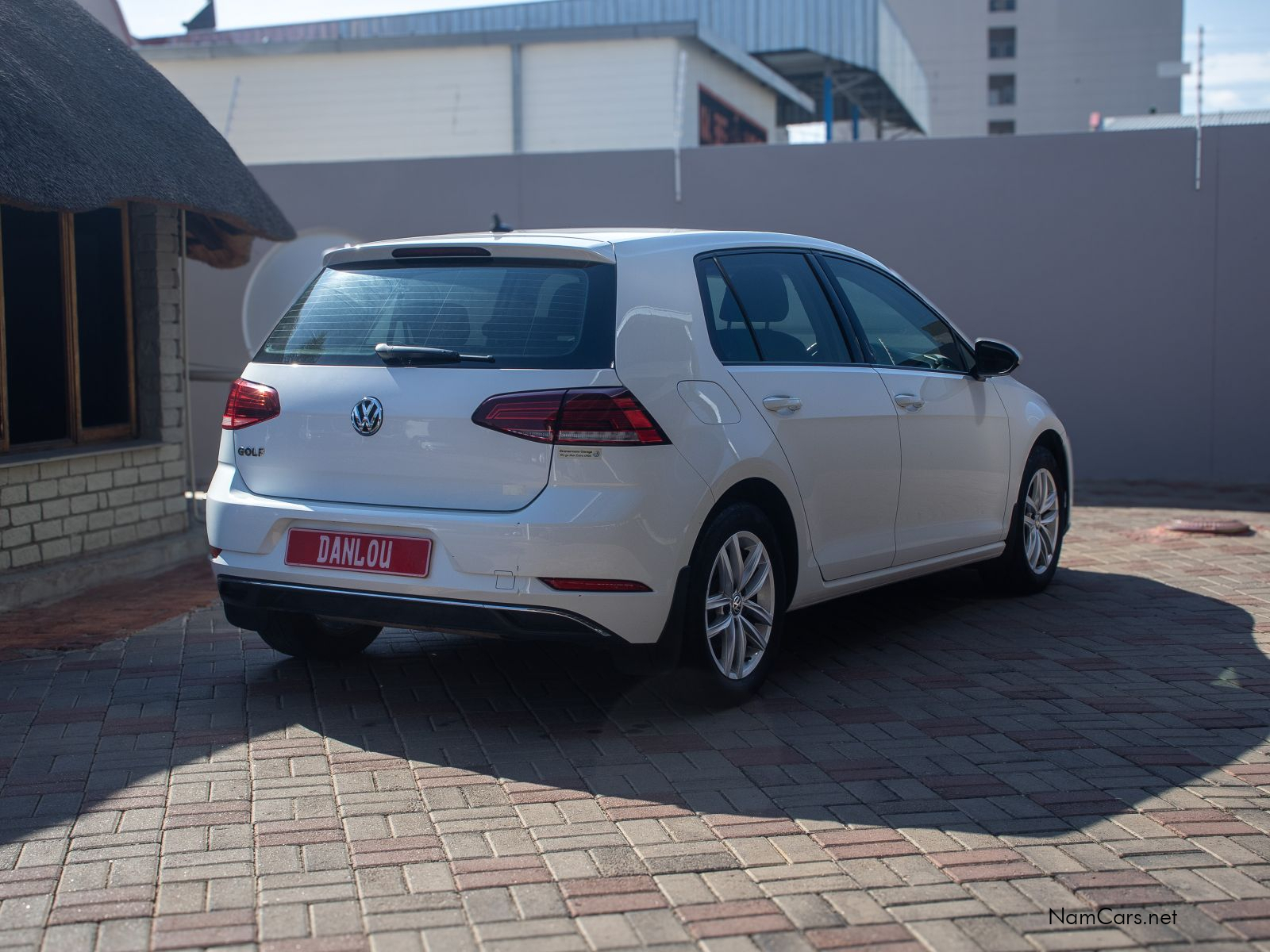 2020 Volkswagen Golf photo 4