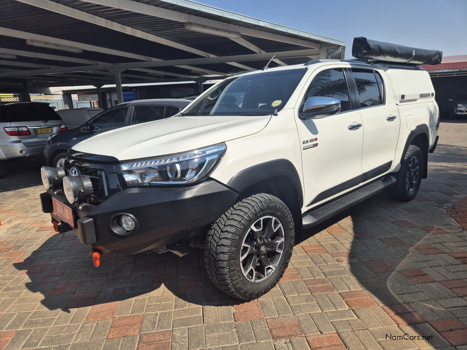 2020 Toyota Hilux photo 1
