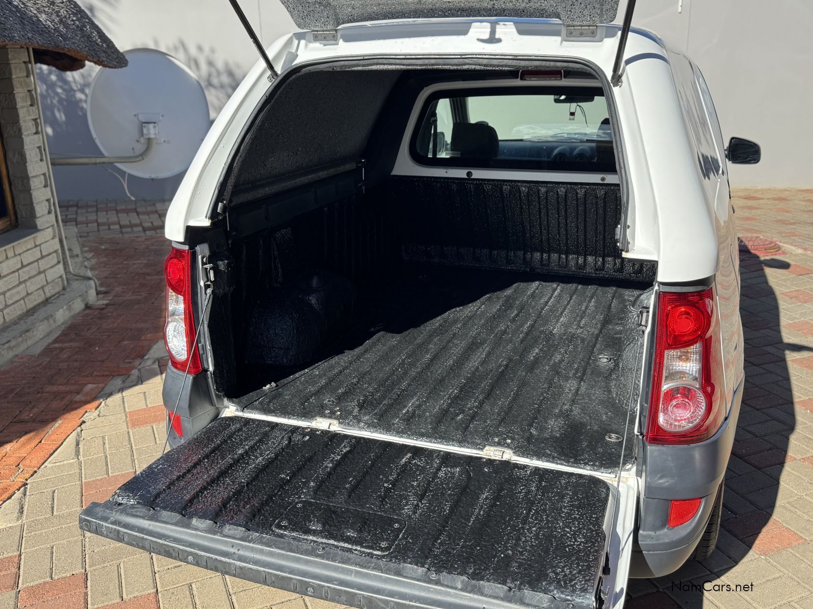 2021 Nissan NP200 photo 6