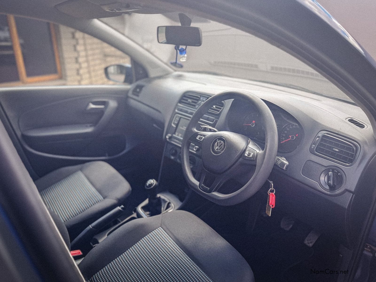 2018 Volkswagen Polo photo 8