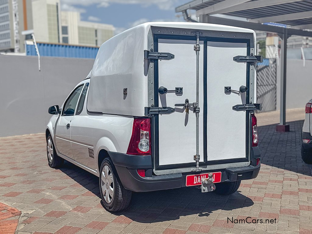 2021 Nissan NP200 photo 3