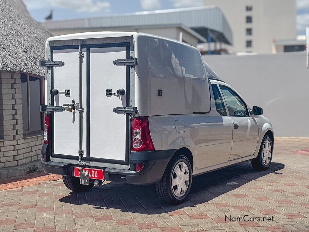 2021 Nissan NP200 photo 4