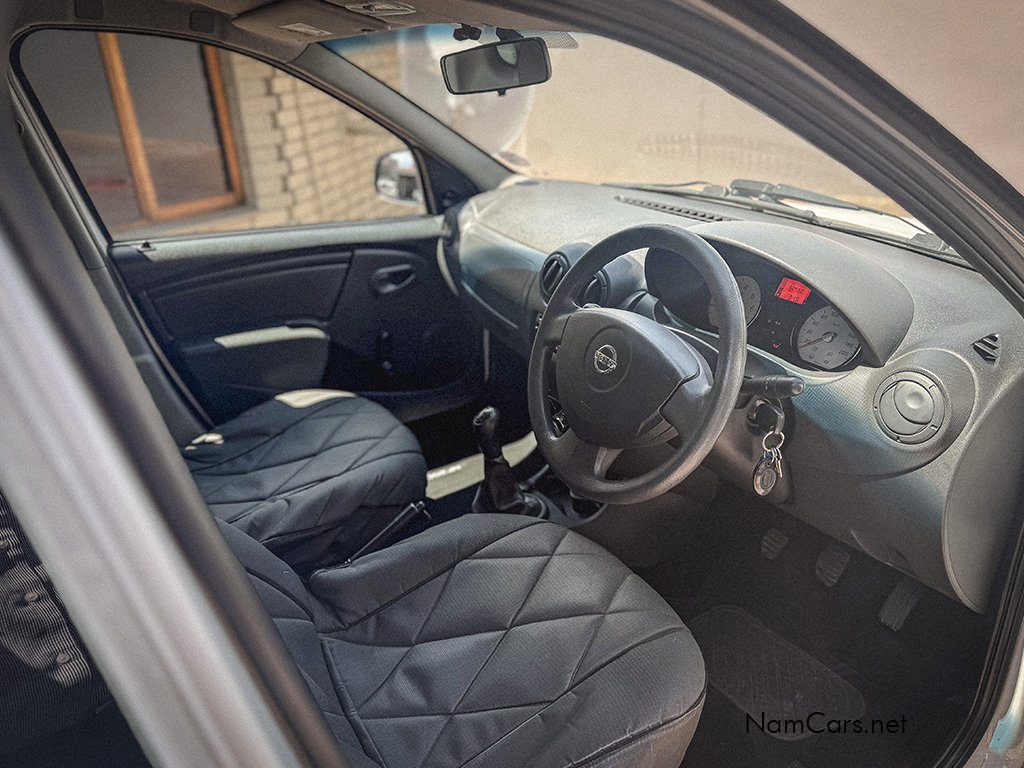 2021 Nissan NP200 photo 5