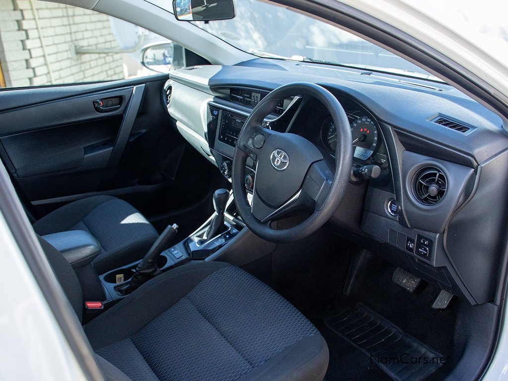 2025 Toyota Corolla photo 8