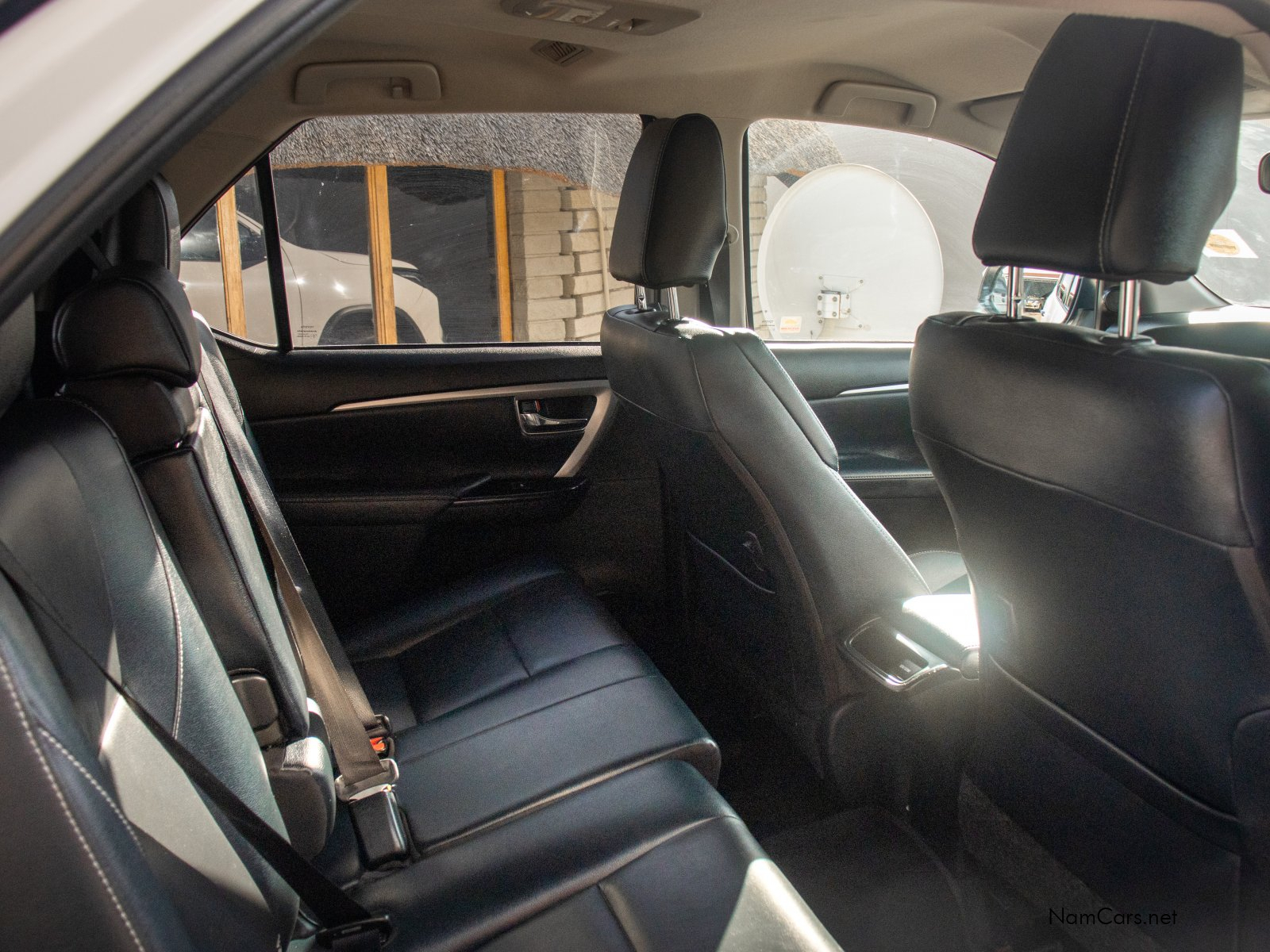 2025 Toyota Fortuner photo 6