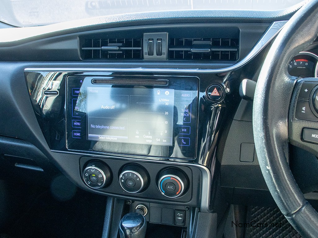 2018 Toyota Corolla photo 10