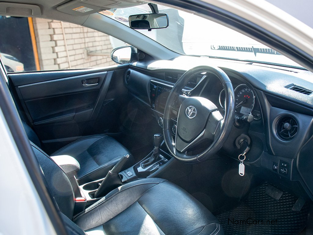 2018 Toyota Corolla photo 8
