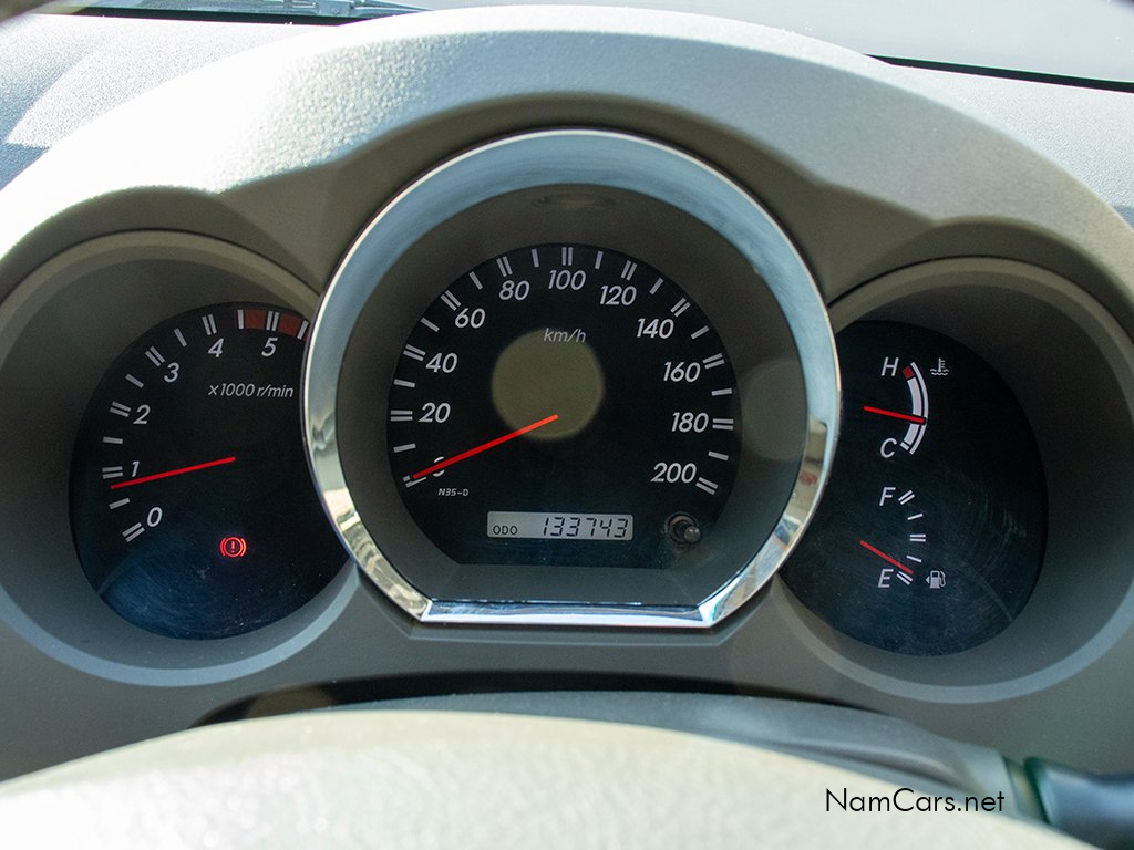 2011 Toyota Fortuner photo 10