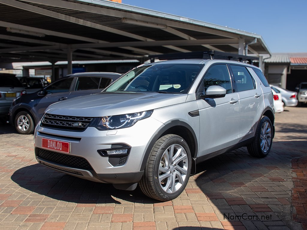 2018 Land Rover Discovery photo 2