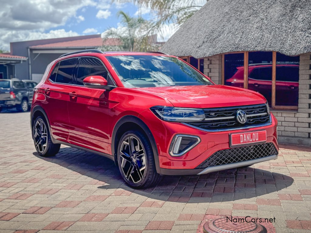 2026 Volkswagen T-Cross photo 1