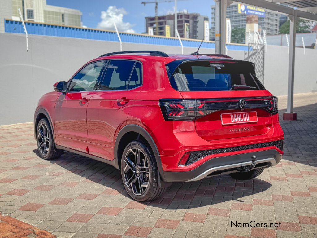 2026 Volkswagen T-Cross photo 3