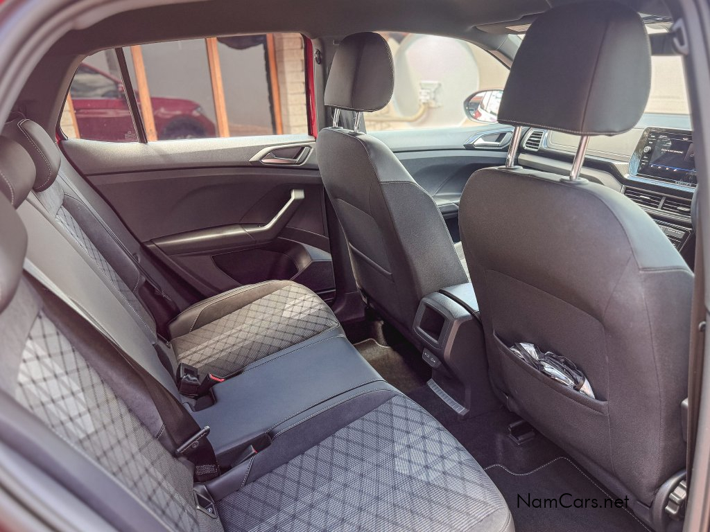 2026 Volkswagen T-Cross photo 7