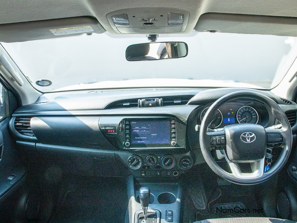 2020 Toyota Hilux photo 6