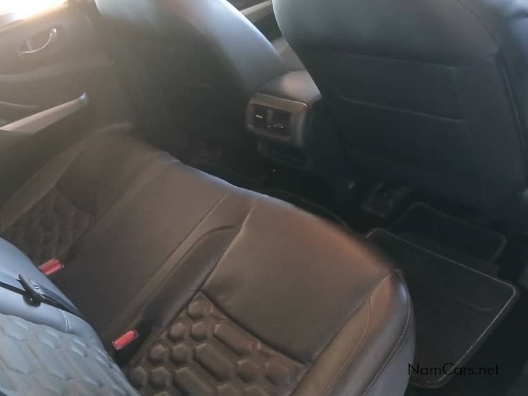2022 Nissan Navara photo 7