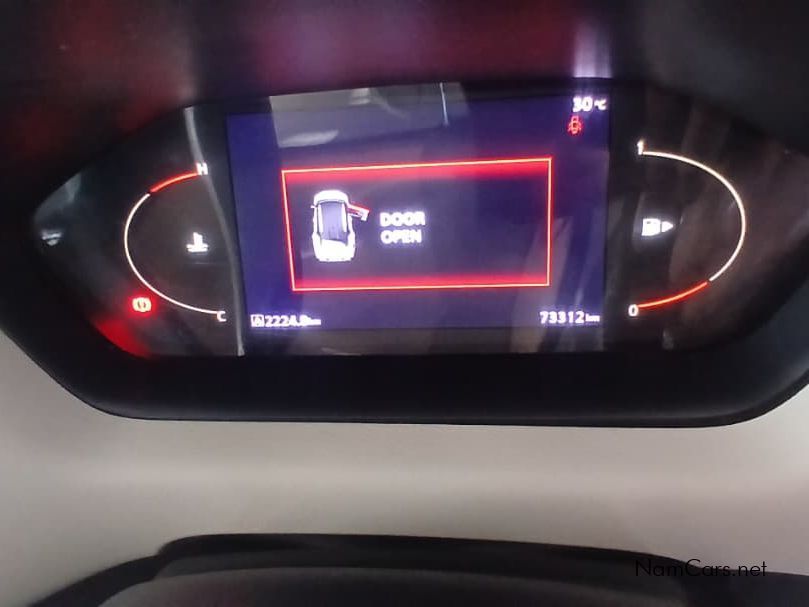 2022 Nissan Magnite photo 5
